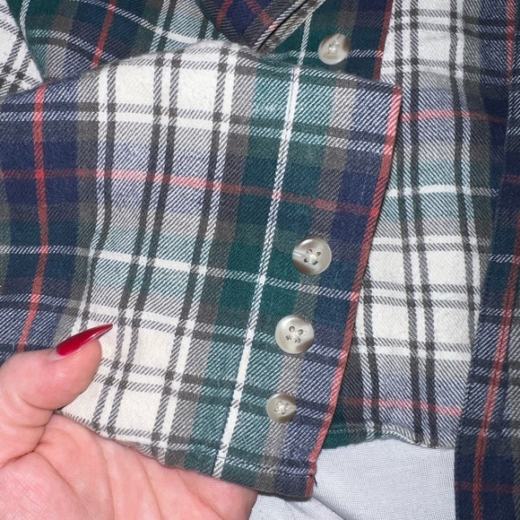 Disney’s Goofy pocket flannel - Picture 3 of 5